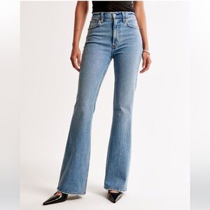 Abercrombie & Fitch High Rise Vintage Flare Jean 27R